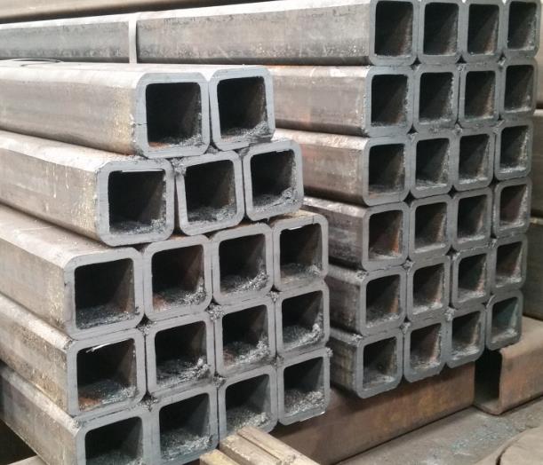 �׺���η���